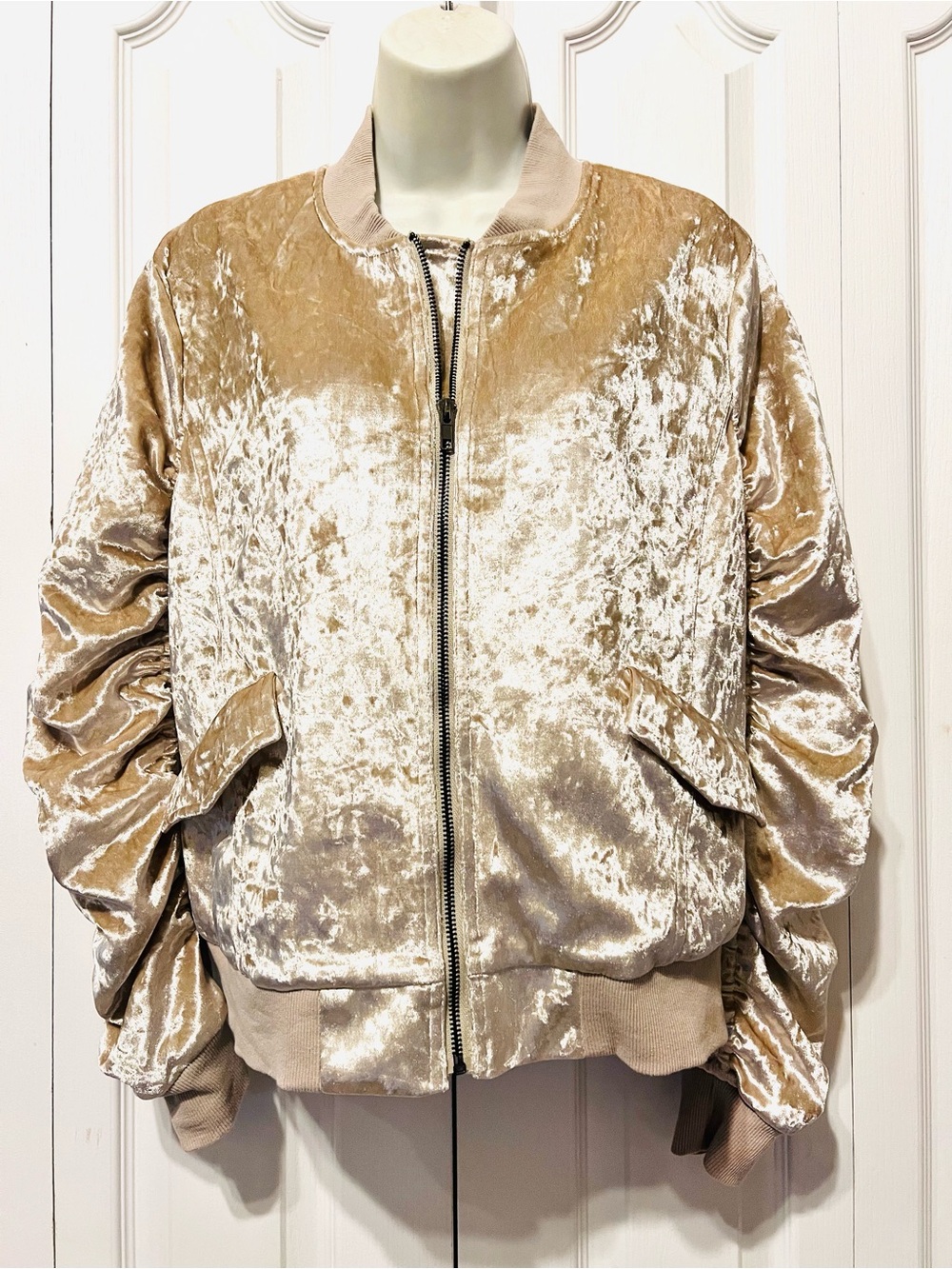 Fate by LFD-Women's Champagne Velvet Bomber Jacket-Ruched Sleeves-Medium-Lined